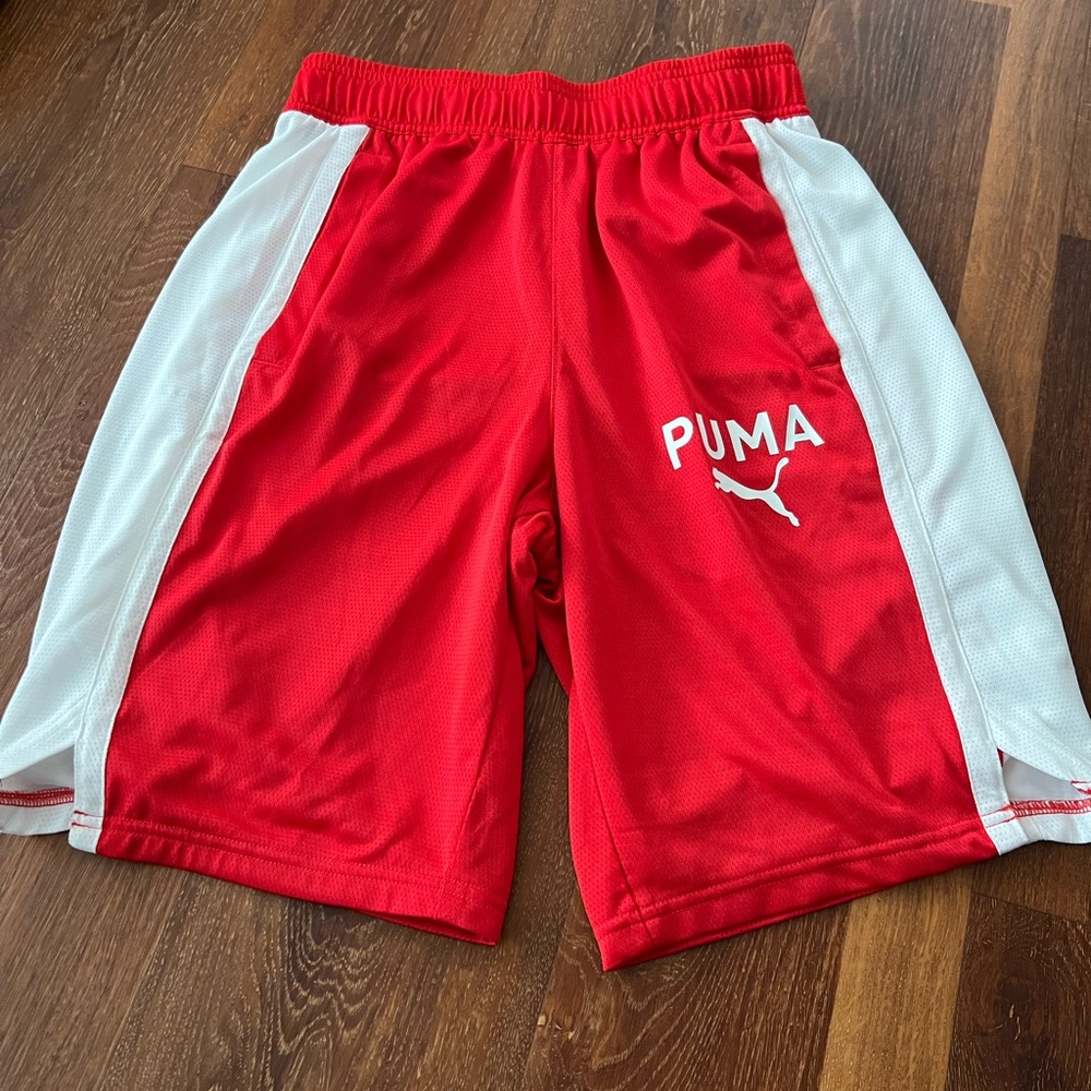 Mens Puma BasketbLl shorts S